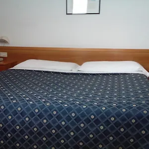 *** Hotel Niki Italy