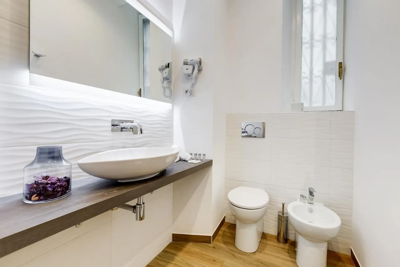 Guest house Opera Private Suites By Premium Suites Collection Rome